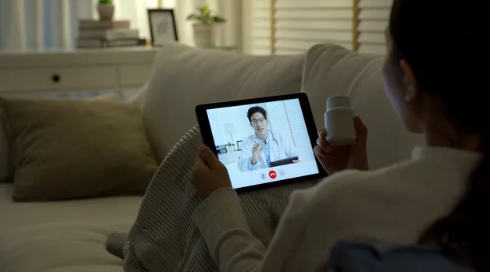 lipotropic injections reviews highlighting telehealth program experience including online consultation and home delivery